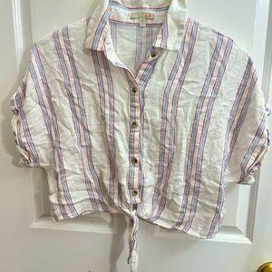 Women’s GB size medium crop top. Button down.